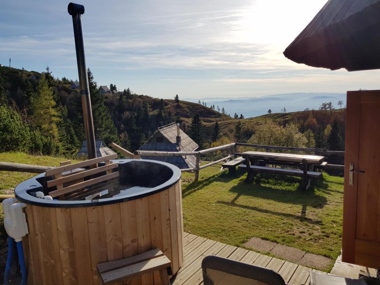 Chalet Zlatica Velika Planina オスレンドネスロヴェンスカ エクステリア 写真